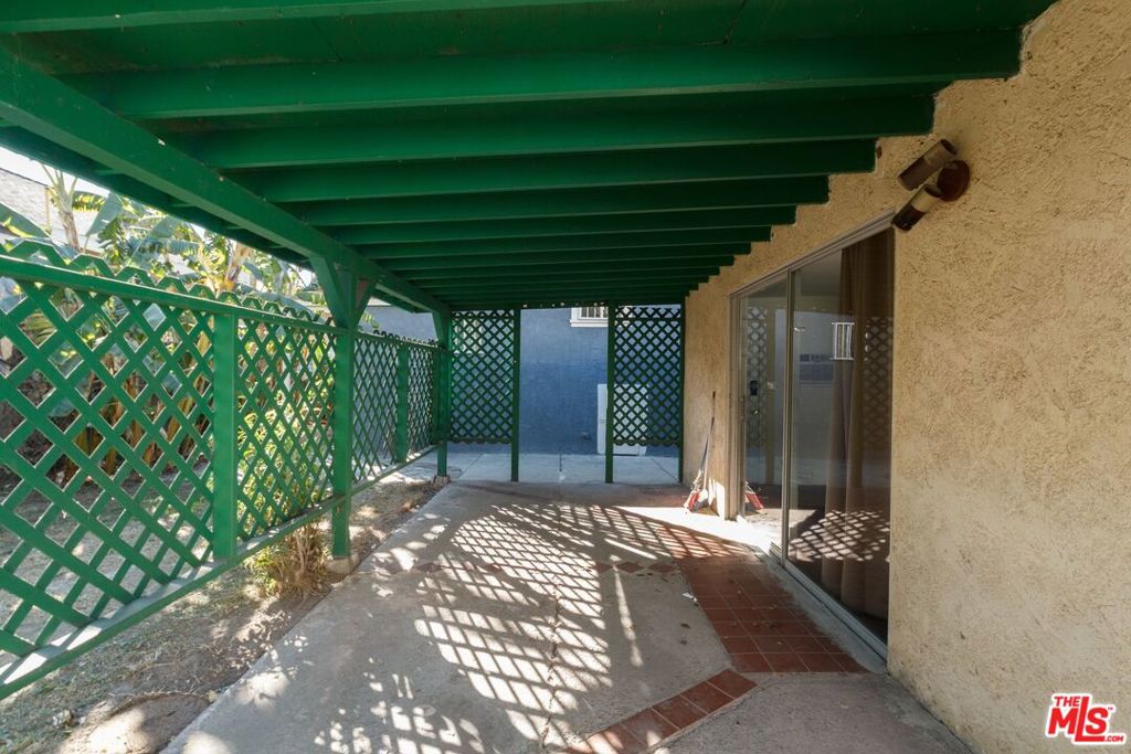4825 Mascot Street Property Photo 24