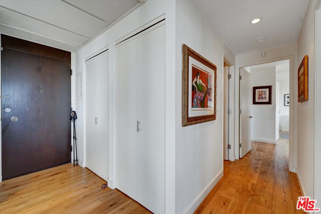 2160 Century Park East 1406 Property Photo 27