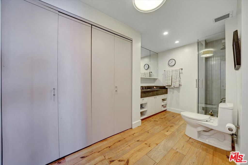2160 Century Park East 1406 Property Photo 44