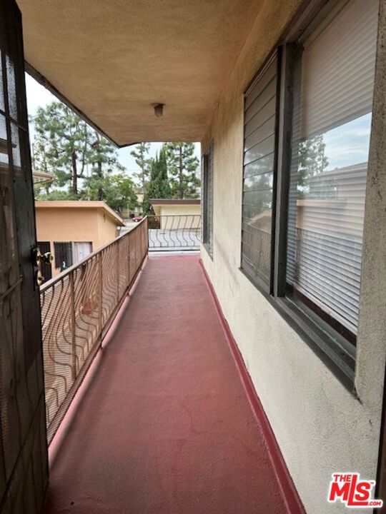 10702 Crenshaw Boulevard 5 Property Photo 4