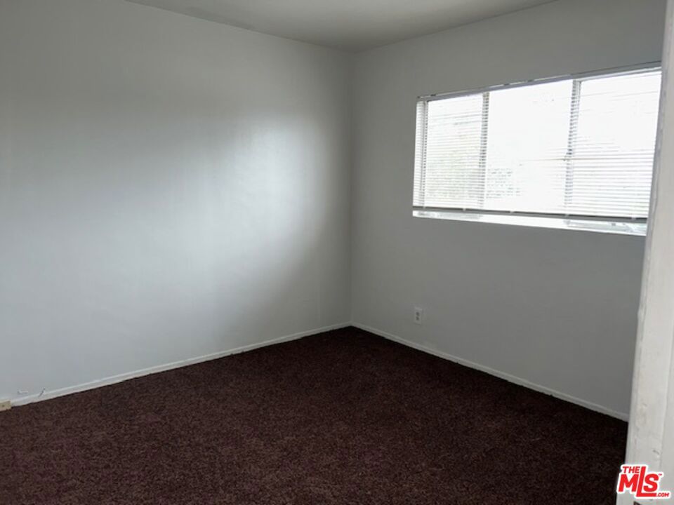 10702 Crenshaw Boulevard 5 Property Photo 14