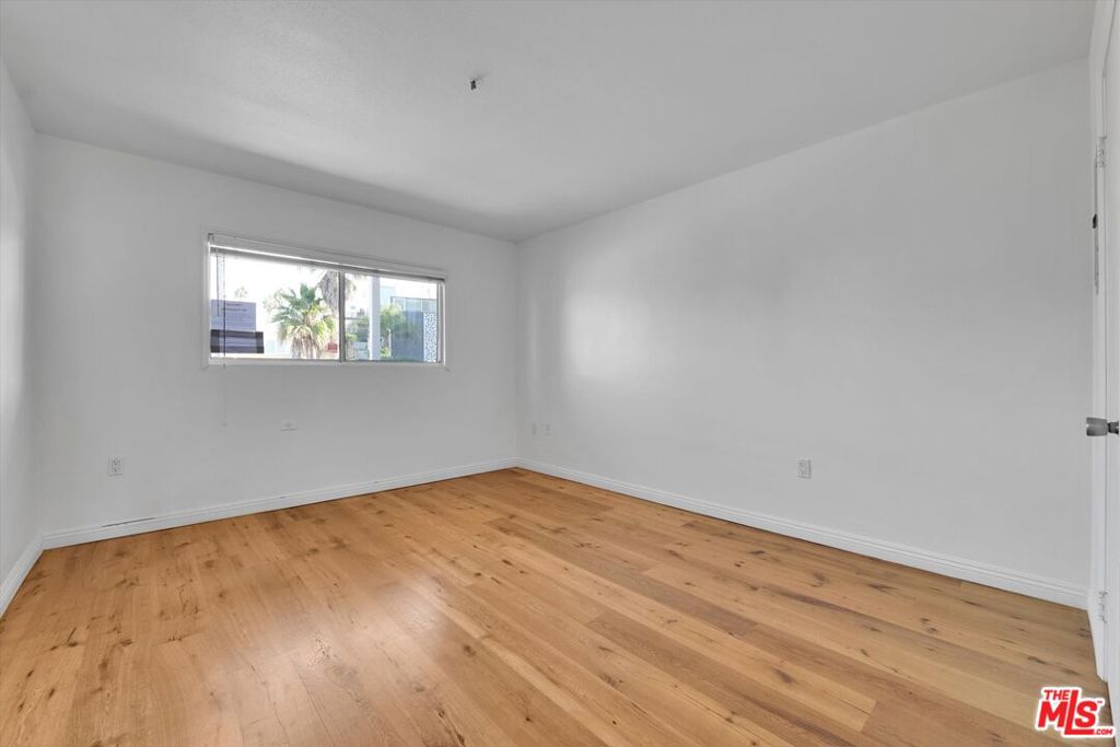 615 Esplanade 512 Property Photo 14
