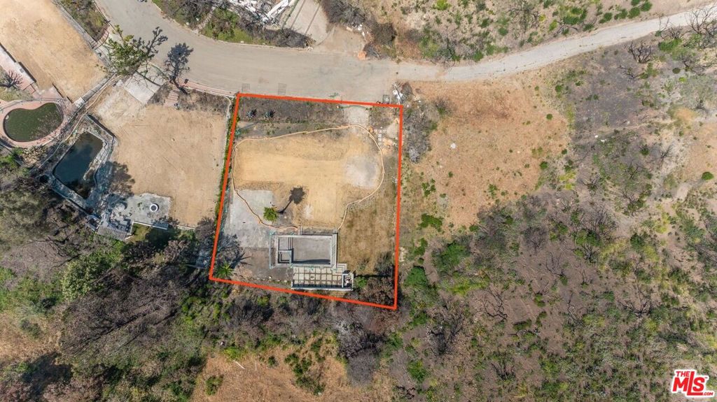 1228 Las Lomas Place Property Photo 1