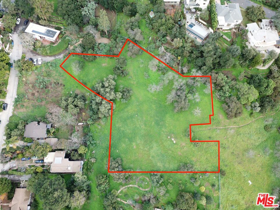 0 Avon Place Property Photo 3