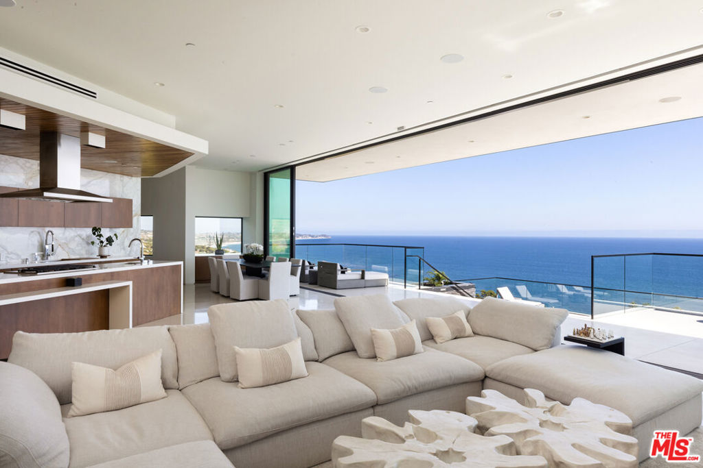 32357 Pacific Coast Highway Property Photo 1