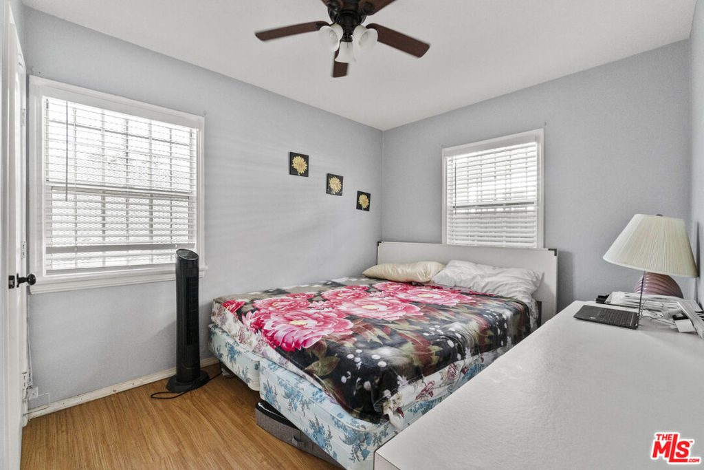 1414 W 54th Street Property Photo 24