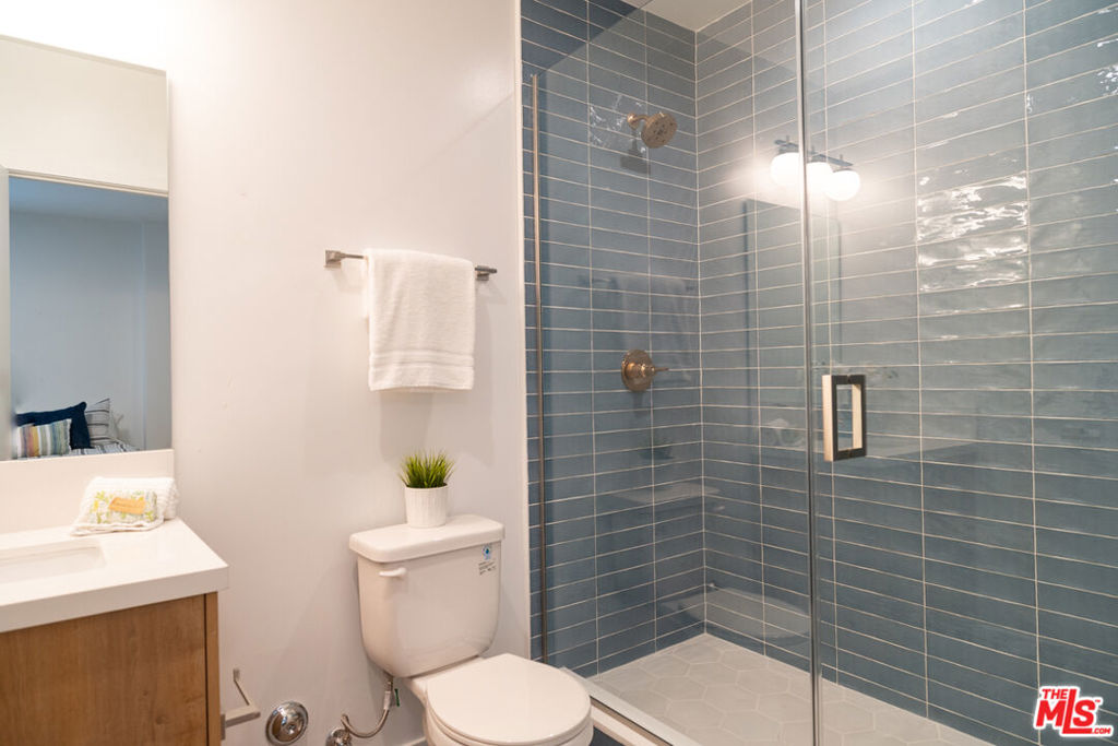 3305 Primera Avenue Property Photo 13