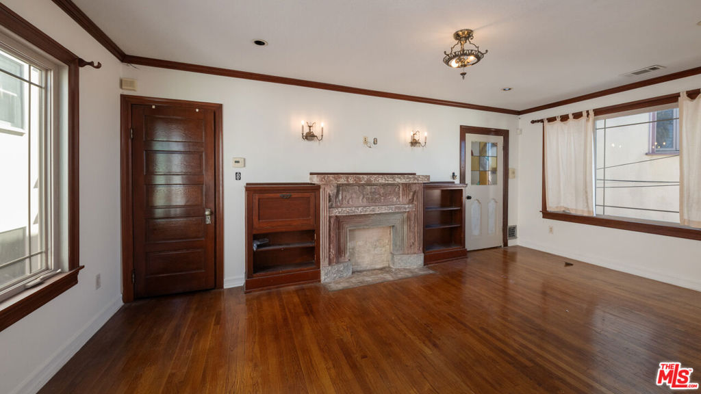2331 Lucerne Avenue Property Photo 7
