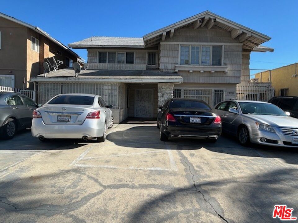 1320 Crenshaw Boulevard Property Photo 1