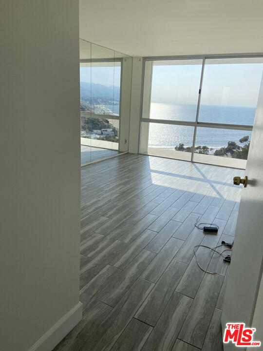 201 Ocean 1101b Property Photo 8