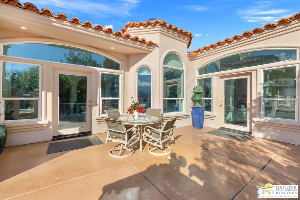 18 Cahuilla Hills Drive Property Photo 17
