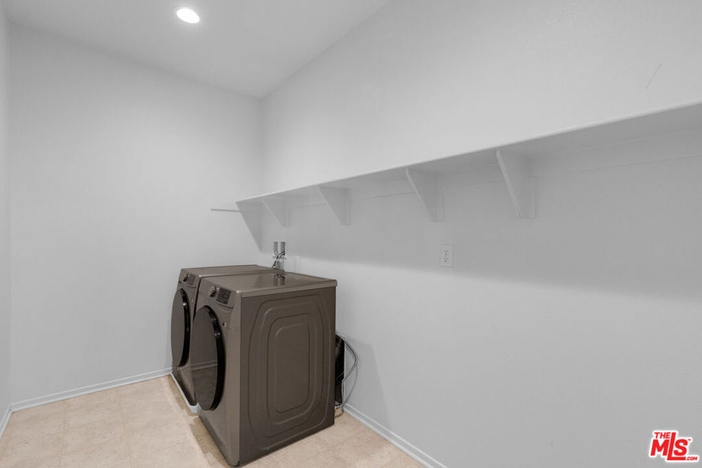38924 Malva Rosa Drive Property Photo 30