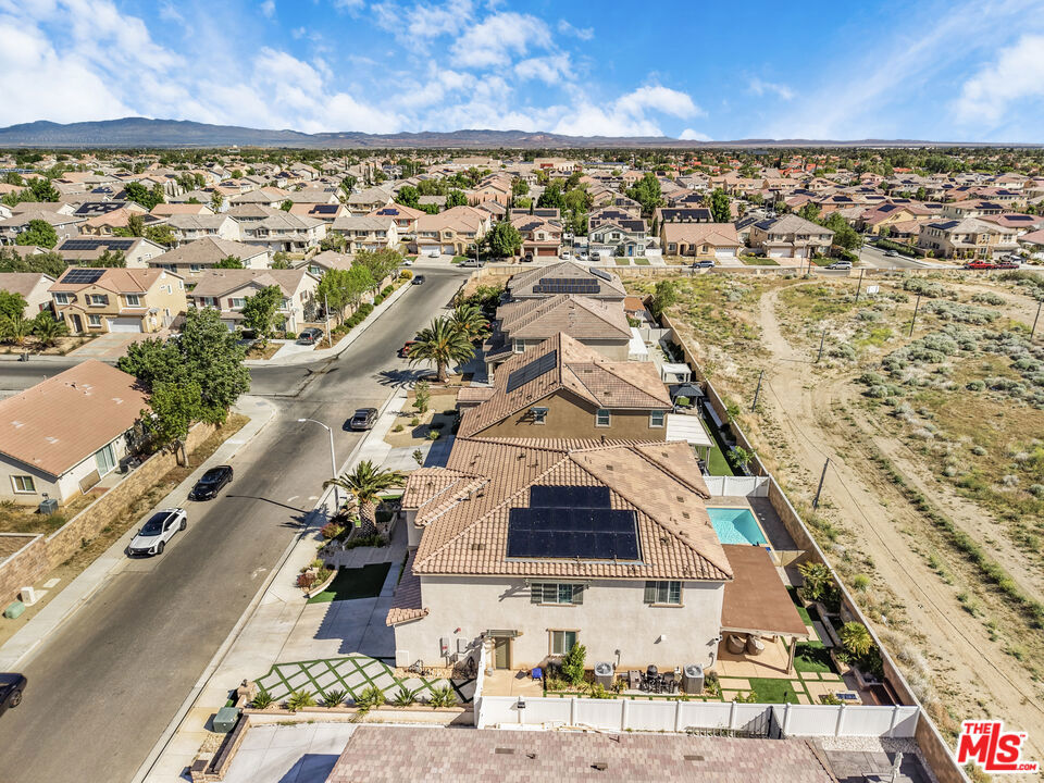 38924 Malva Rosa Drive Property Photo 43