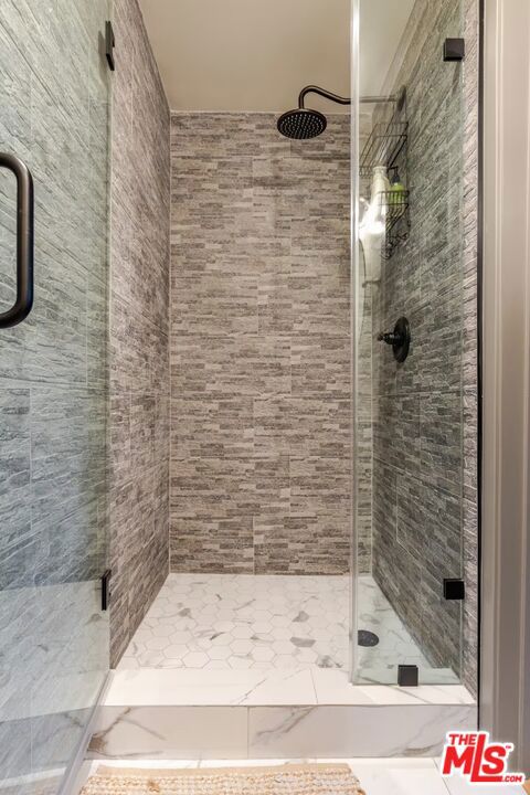 12208 Laurel Terrace Dr Property Photo 36