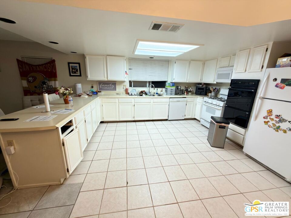 29395 Avenida La Paz Property Photo 8