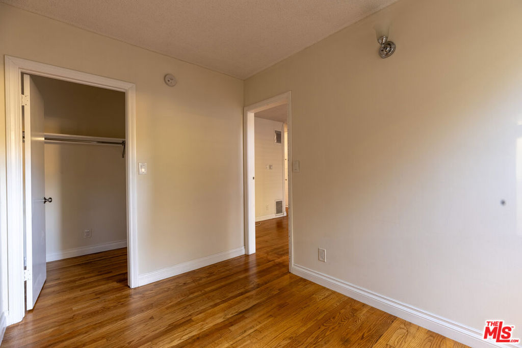11133 Rose Avenue 17 Property Photo 13