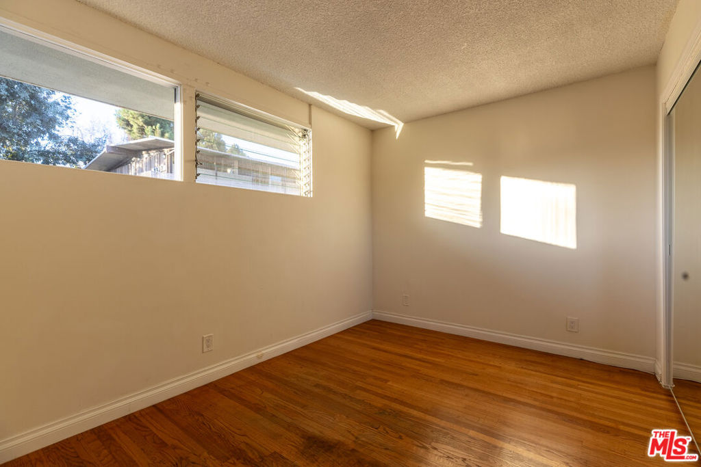 11133 Rose Avenue 17 Property Photo 14