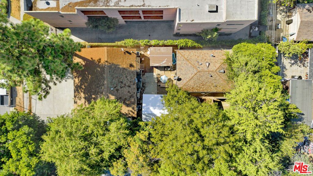 14541 Hart Street Property Photo 29