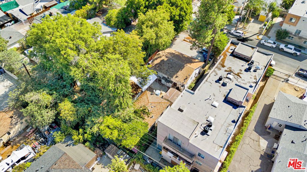 14541 Hart Street Property Photo 33