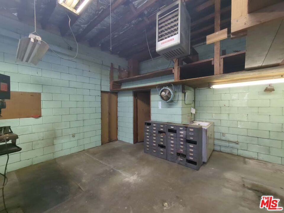 702 Vesta Street Property Photo 12