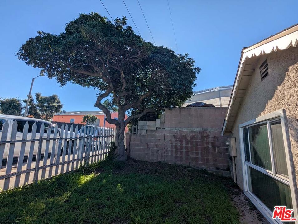 702 Vesta Street Property Photo 22