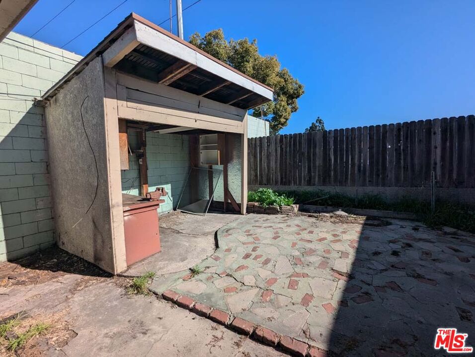 702 Vesta Street Property Photo 40