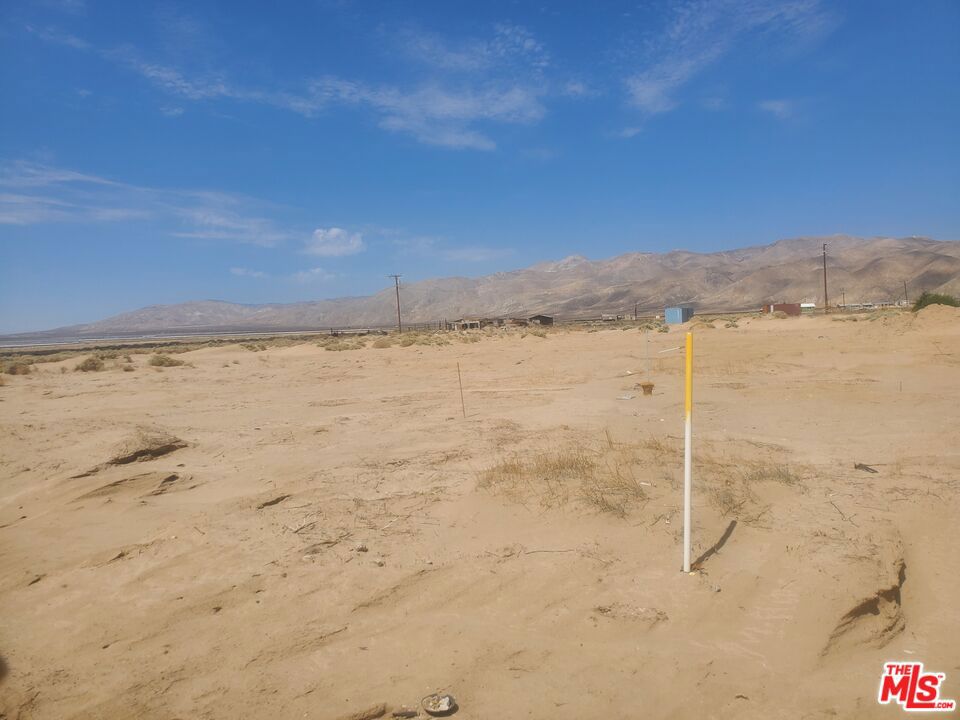 7797 Quartz Road Property Photo 12