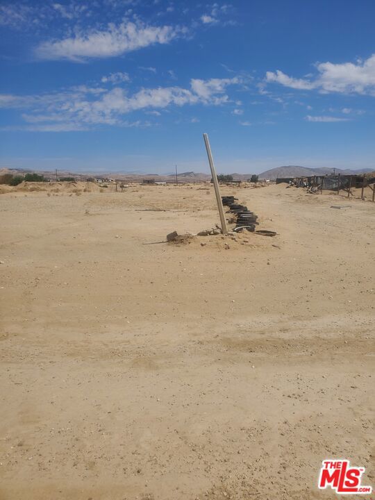 7797 Quartz Road Property Photo 18