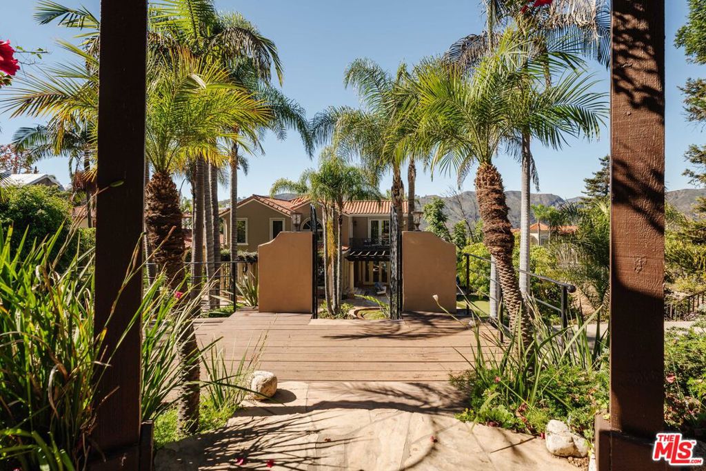16799 Monte Hermoso Drive Property Photo 50
