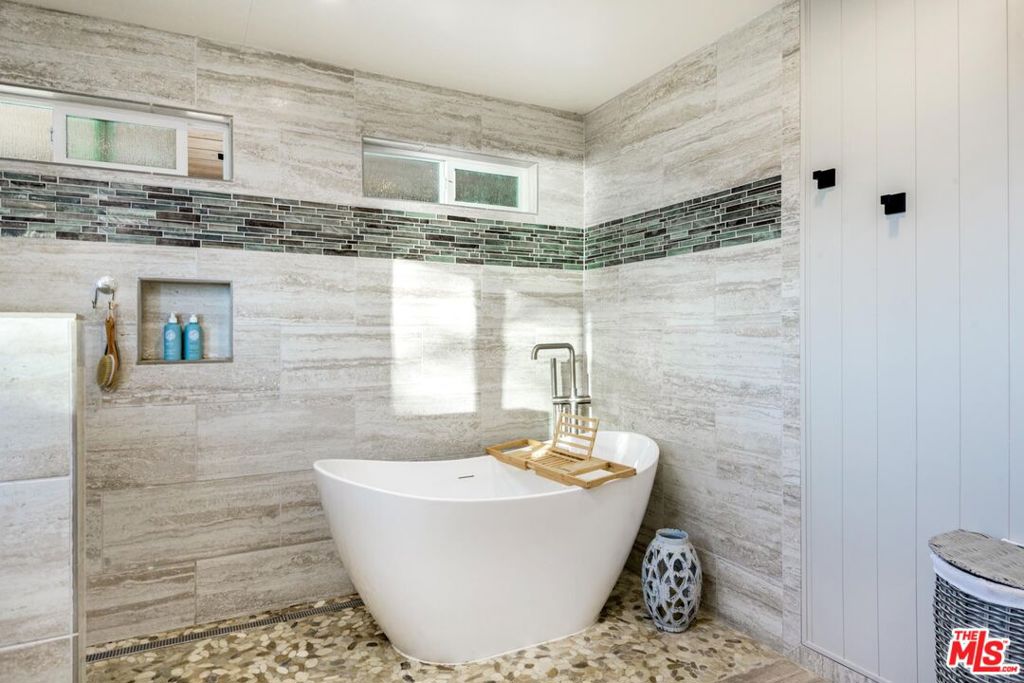4488 Foothill Road Property Photo 8