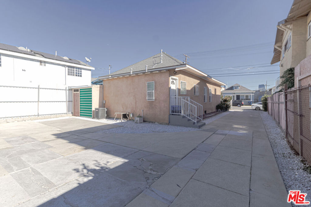 1409 S New Hampshire Avenue Property Photo 7