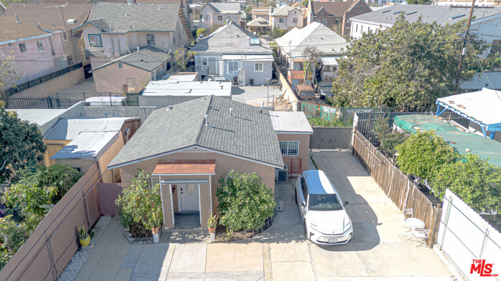 1409 S New Hampshire Avenue Property Photo 16