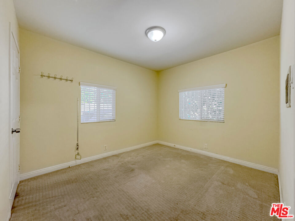 1409 S New Hampshire Avenue Property Photo 22