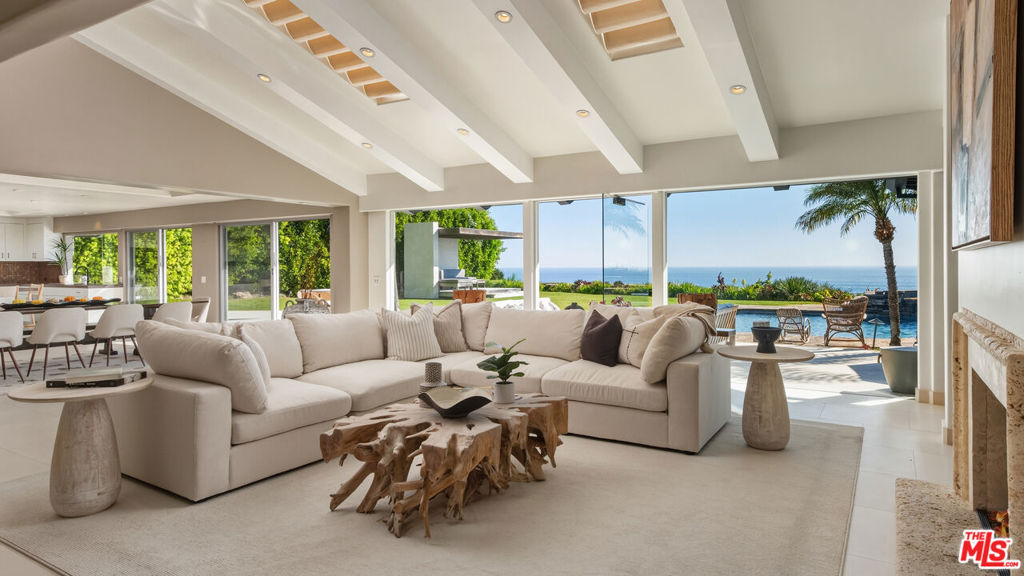 29020 Cliffside Drive Property Photo 13
