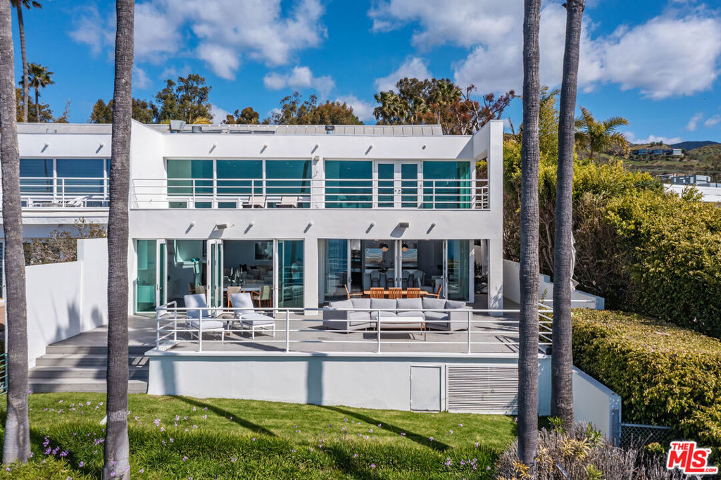27420 Pacific Coast Highway Property Photo 2