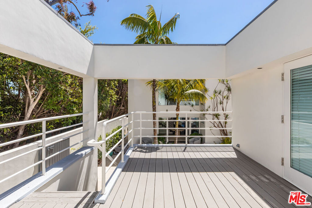 27420 Pacific Coast Highway Property Photo 6