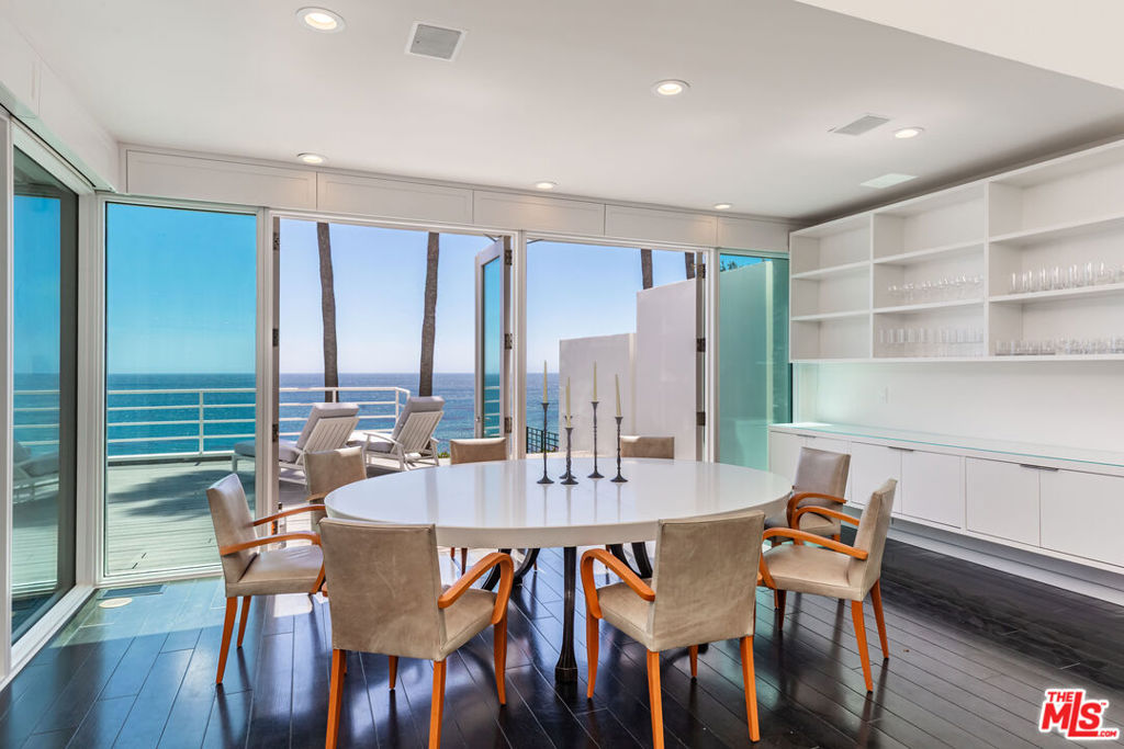 27420 Pacific Coast Highway Property Photo 11