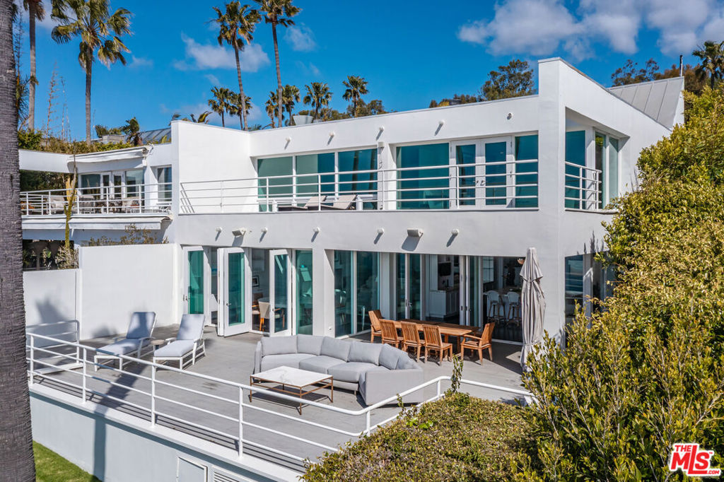 27420 Pacific Coast Highway Property Photo 1