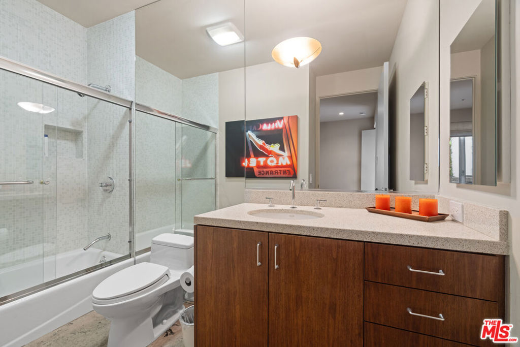 2207 Bowmont Drive Property Photo 33