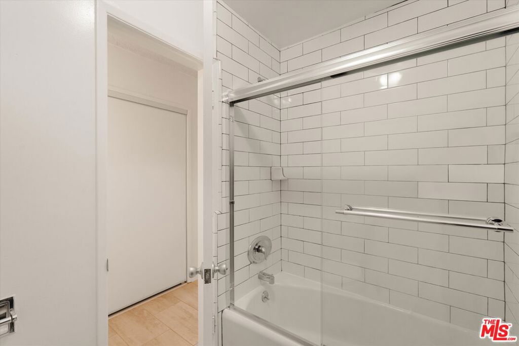 1101 Lincoln Boulevard 5 Property Photo 15