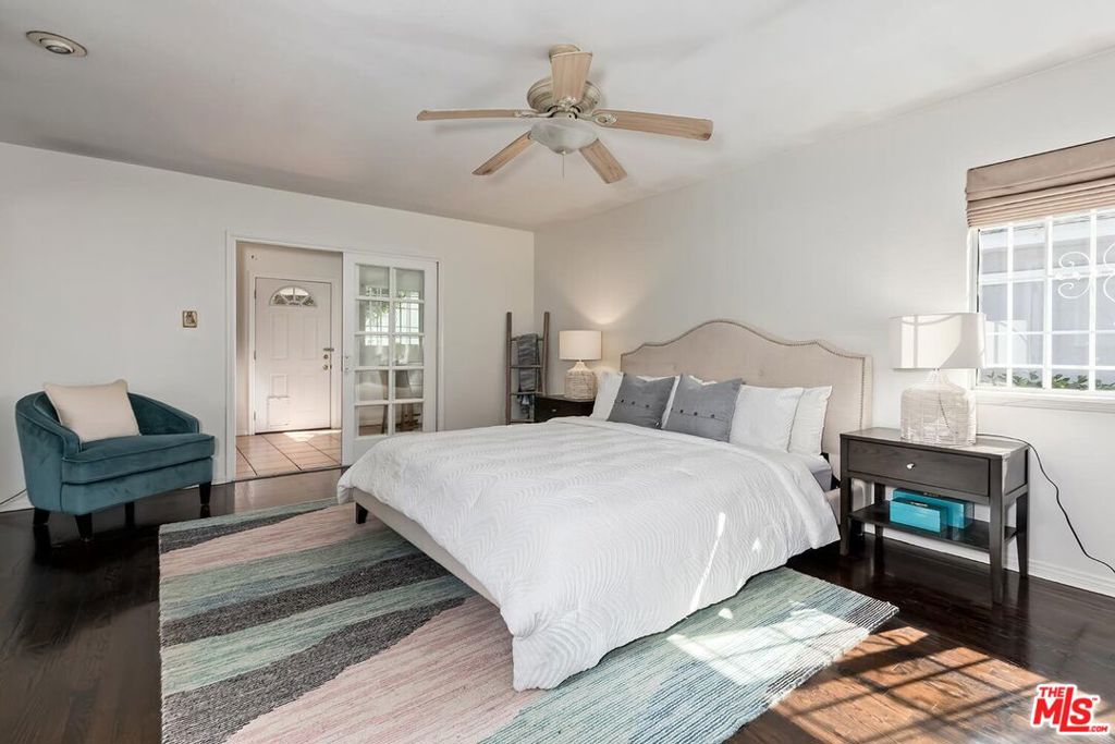 2218 S Genesee Avenue Property Photo 17