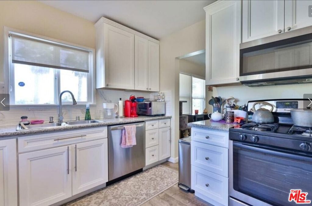 26640029 Property Photo 19