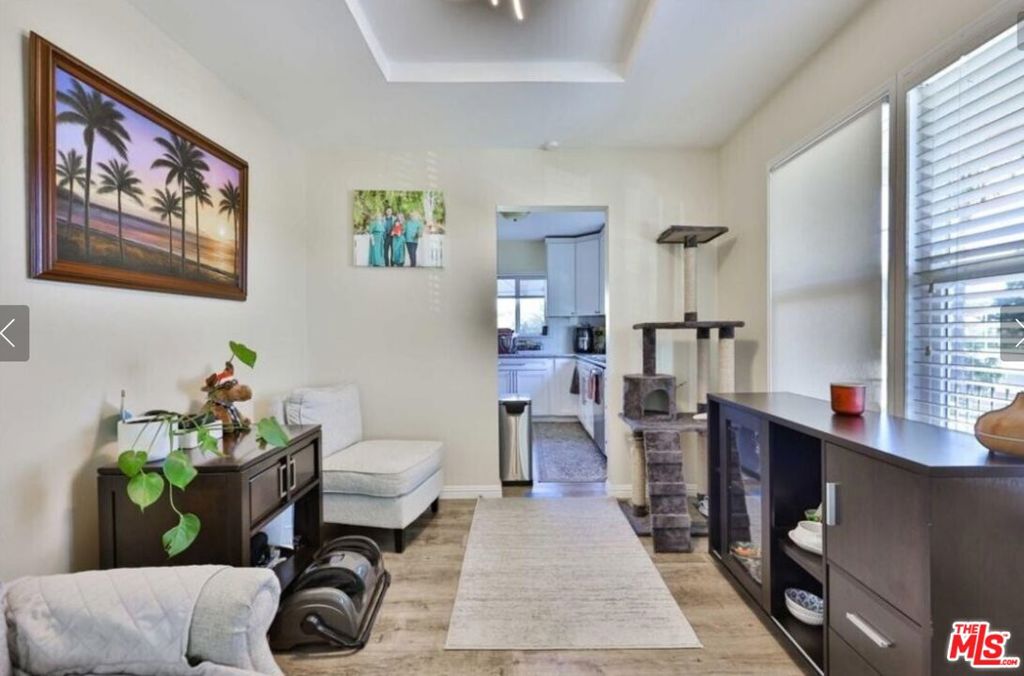 26640029 Property Photo 23