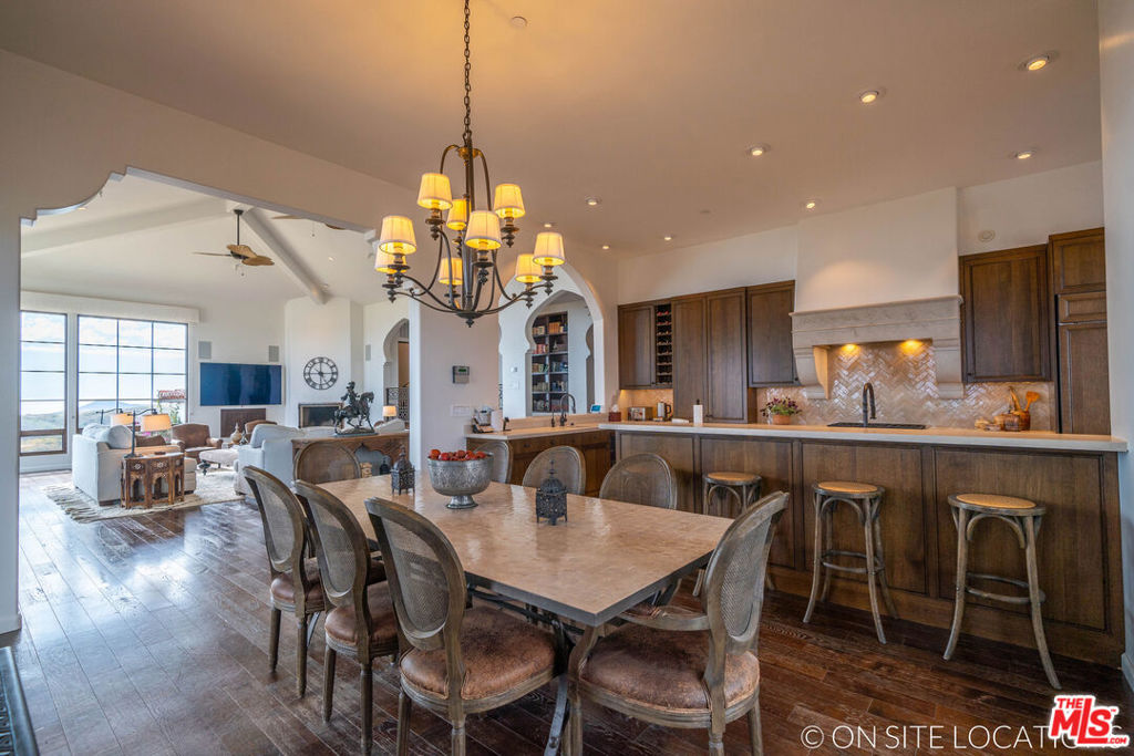 9785 Deer Creek Road Property Photo 15