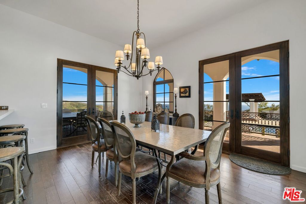 9785 Deer Creek Road Property Photo 17