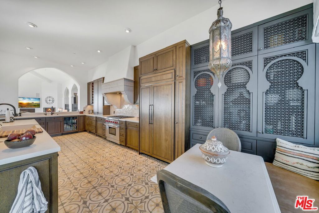 9785 Deer Creek Road Property Photo 18