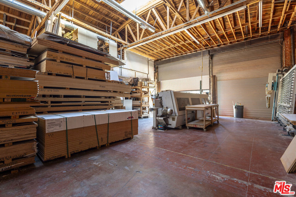 4621 W Washington Boulevard Property Photo 22