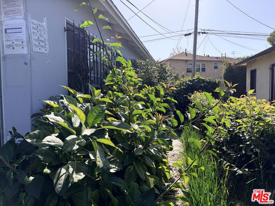 544 Grand Boulevard Property Photo 12