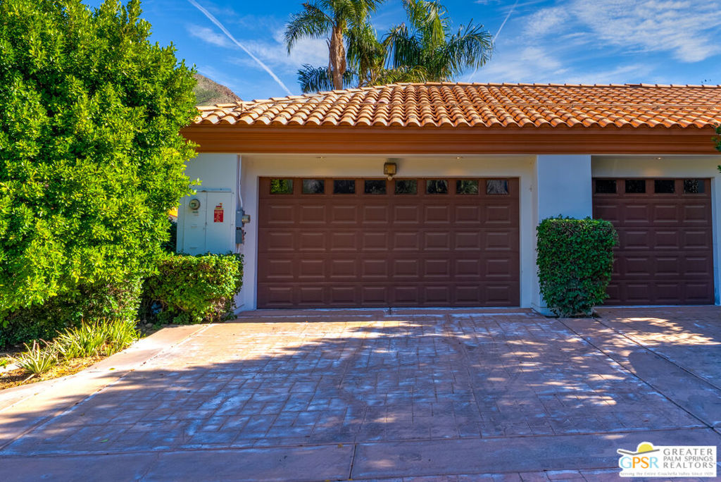 1019 Andreas Palms Drive Property Photo 38