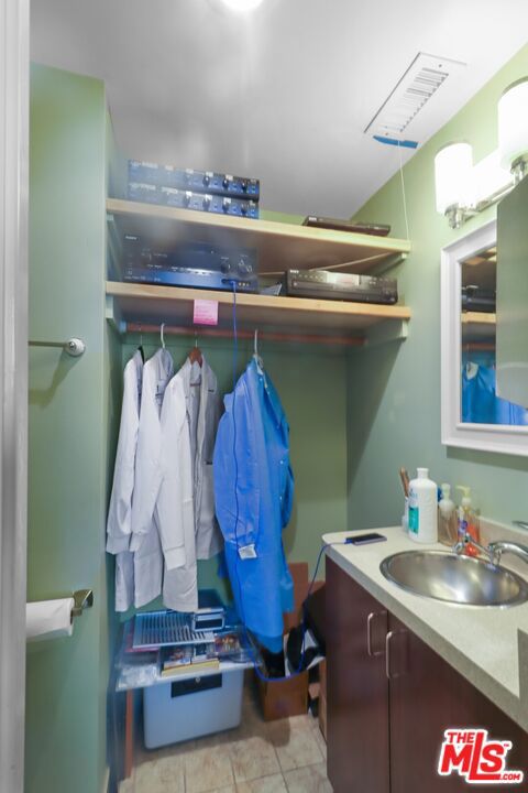 10505 W Pico Boulevard Property Photo 20